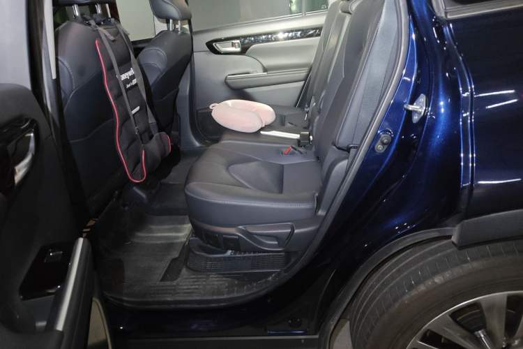 Used Toyota Highlander 2022 Dual-Engine 2.5L Four-Wheel Drive Prestige Version 7 Seats Left Rear Seat