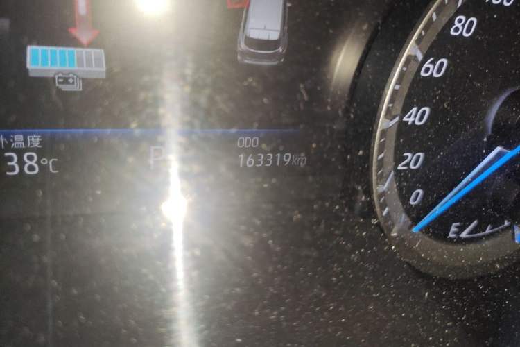 Used Toyota Highlander 2022 Dual-Engine 2.5L Two-Wheel Drive Elite Edition 5 Seats Odometer Close Up