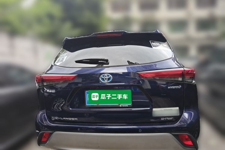 Used Toyota Highlander 2022 Dual-Engine 2.5L Four-Wheel Drive Prestige Version 7 Seats Rear