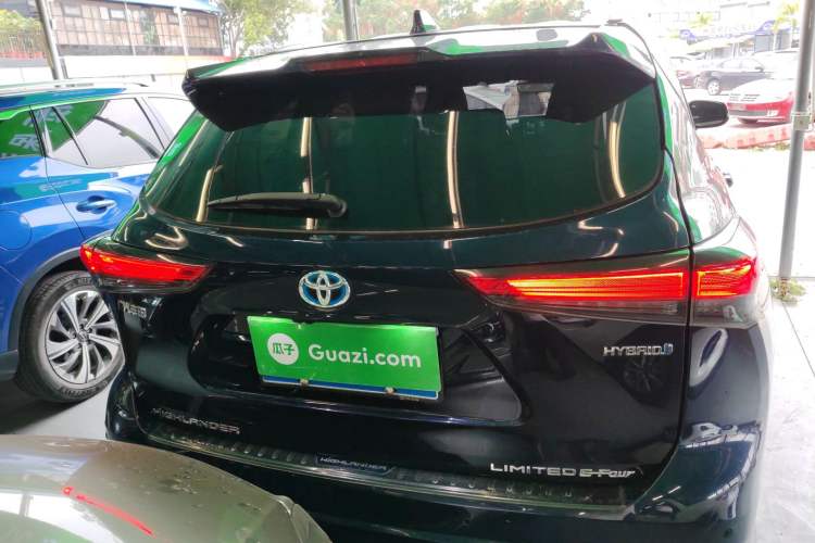 Used Toyota Highlander 2022 Dual-Engine 2.5L Four-Wheel Drive Supreme Edition 7-Seater Rear