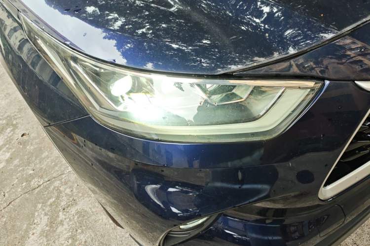 Used Toyota Highlander 2022 Dual-Engine 2.5L Four-Wheel Drive Prestige Version 7 Seats Right Front Headlight