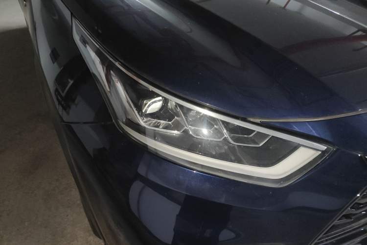 Used Toyota Highlander 2022 Dual-Engine 2.5L Four-Wheel Drive Supreme Edition 7-Seater Right Front Headlight