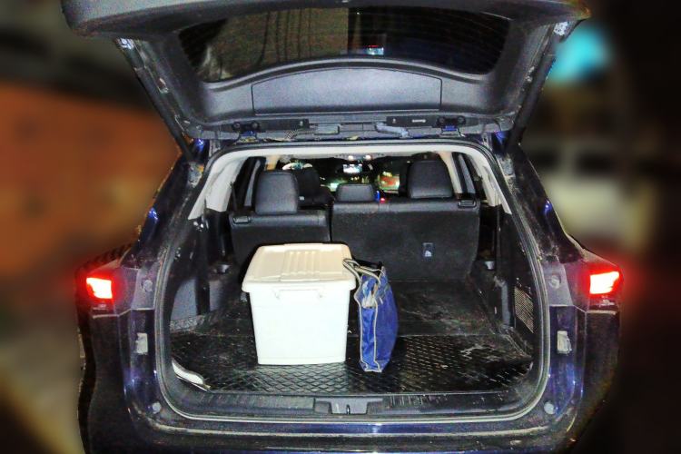 Used Toyota Highlander 2022 Dual-Engine 2.5L Two-Wheel Drive Prestige Edition 7-Seater Trunk