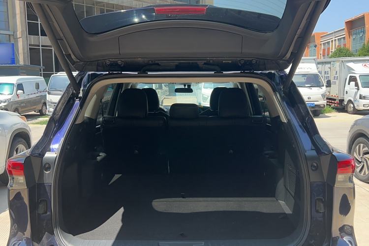 Used Toyota Highlander 2022 Dual-Engine 2.5L Two-Wheel Drive Elite Edition 5 Seats Trunk