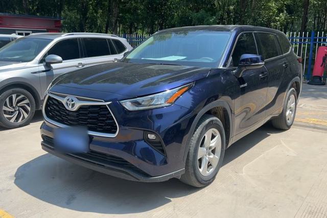 Used Toyota Highlander 2022 Dual-Engine 2.5L Two-Wheel Drive Elite Edition 5 Seats