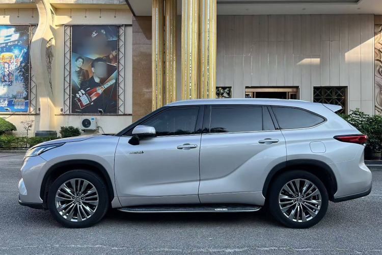Used Toyota Highlander 2022 Dual-Engine 2.5L Four-Wheel Drive Supreme Edition 7-Seater Exterior 8