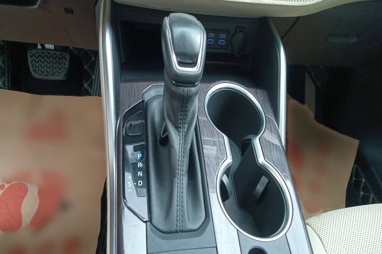 Used Toyota Highlander 2022 Dual-Engine 2.5L Four-Wheel Drive Supreme Edition 7-Seater Gear Lever