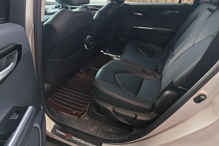 Used Toyota Highlander 2022 Dual-Engine 2.5L Four-Wheel Drive Prestige Version 7 Seats Left Rear Seat