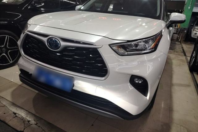 Used Toyota Highlander 2022 Dual-Engine 2.5L Four-Wheel Drive Luxury Edition 7 Seats