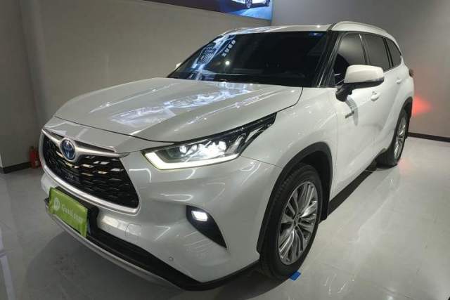 Used Toyota Highlander 2022 Dual-Engine 2.5L Four-Wheel Drive Prestige Version 7 Seats