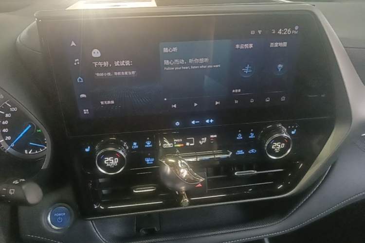 Used Toyota Highlander 2022 Dual-Engine 2.5L Four-Wheel Drive Prestige Version 7 Seats Audio And AC Panel