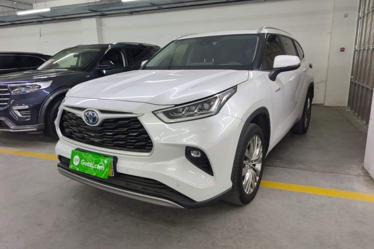 Used Toyota Highlander 2022 Dual-Engine 2.5L Four-Wheel Drive Prestige Version 7 Seats Guazi used car, China used car export, Used car for sale, Used Toyota cars, Cheapest cars for sale