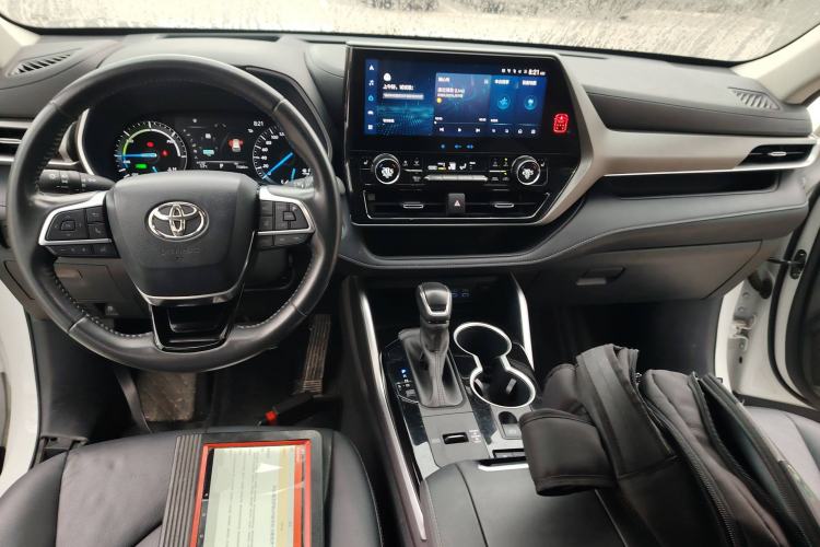 Used Toyota Highlander 2022 Dual-Engine 2.5L Four-Wheel Drive Prestige Version 7 Seats Center Console