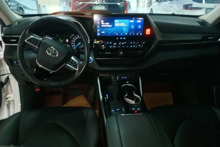 Used Toyota Highlander 2022 Dual-Engine 2.5L Four-Wheel Drive Prestige Version 7 Seats Center Console