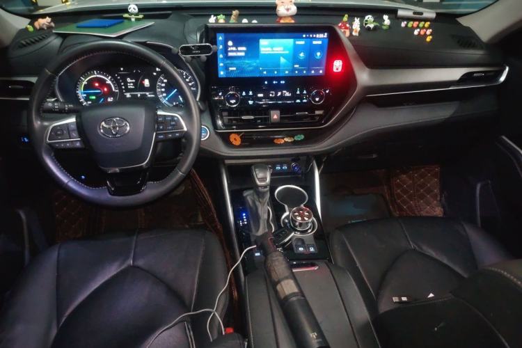 Used Toyota Highlander 2022 Dual-Engine 2.5L Four-Wheel Drive Prestige Version 7 Seats Center Console