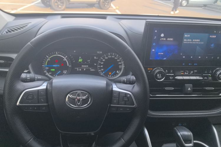 Used Toyota Highlander 2022 Dual-Engine 2.5L Four-Wheel Drive Prestige Version 7 Seats Center Console