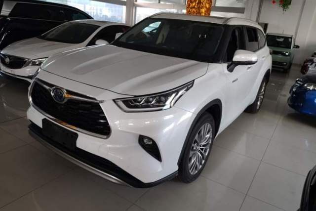 Used Toyota Highlander 2022 Dual-Engine 2.5L Four-Wheel Drive Prestige Version 7 Seats