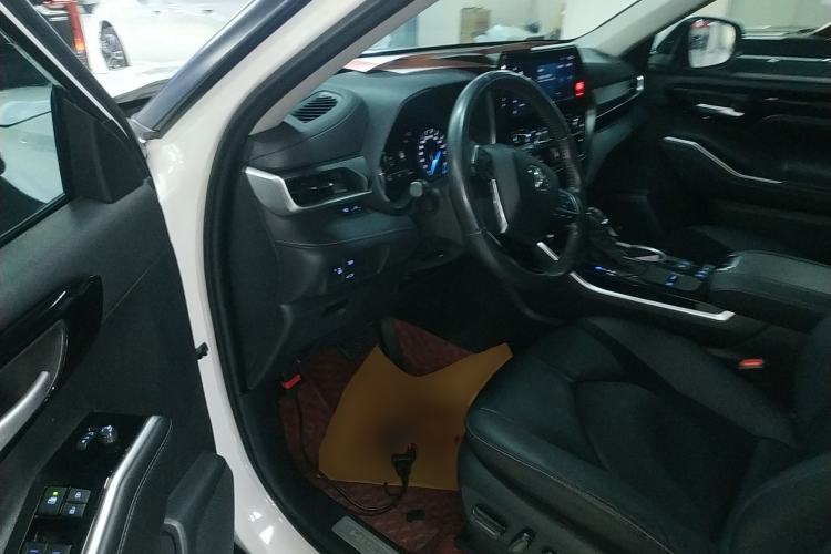 Used Toyota Highlander 2022 Dual-Engine 2.5L Four-Wheel Drive Prestige Version 7 Seats Driver Seat