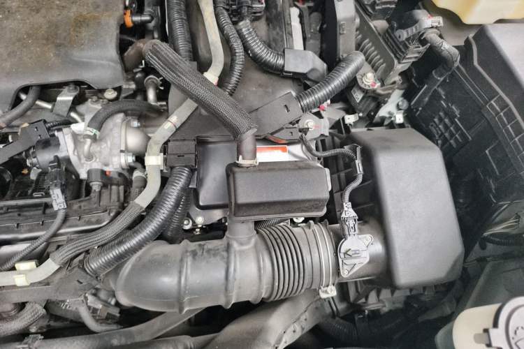 Used Toyota Highlander 2022 Dual-Engine 2.5L Two-Wheel Drive Elite Edition 7-Seater Engine Bay Left