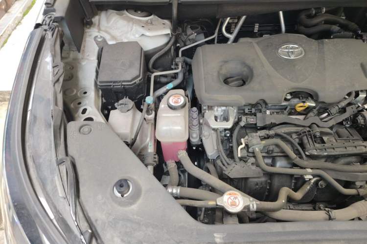 Used Toyota Highlander 2022 Dual-Engine 2.5L Four-Wheel Drive Supreme Edition 7-Seater Engine Bay Right