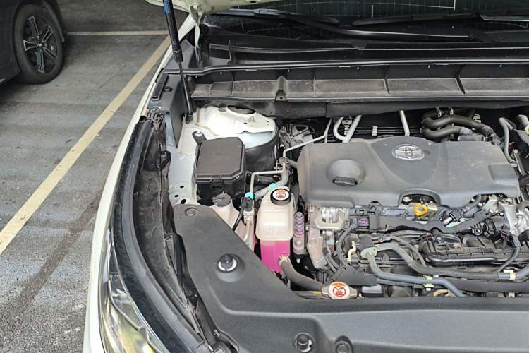 Used Toyota Highlander 2022 Dual-Engine 2.5L Four-Wheel Drive Prestige Version 7 Seats Engine Bay Right