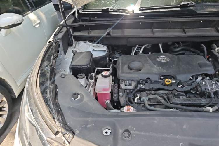 Used Toyota Highlander 2022 Dual-Engine 2.5L Four-Wheel Drive Prestige Version 7 Seats Engine Bay Right