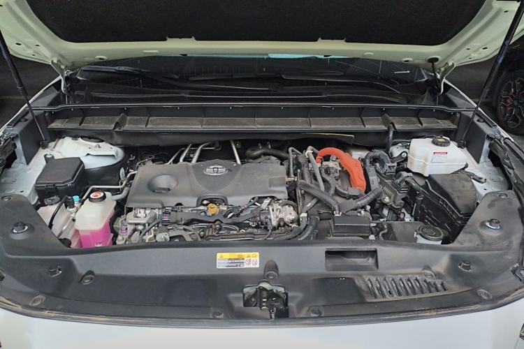 Used Toyota Highlander 2022 Dual-Engine 2.5L Four-Wheel Drive Prestige Version 7 Seats Engine Bay