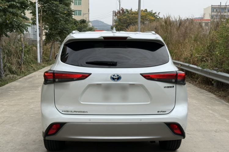Used Toyota Highlander 2022 Dual-Engine 2.5L Four-Wheel Drive Prestige Version 7 Seats Exterior 1