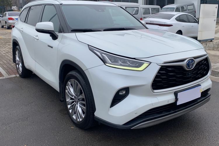 Used Toyota Highlander 2022 Dual-Engine 2.5L Four-Wheel Drive Prestige Version 7 Seats Exterior 2