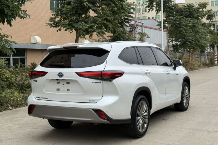 Used Toyota Highlander 2022 Dual-Engine 2.5L Four-Wheel Drive Prestige Version 7 Seats Exterior 4