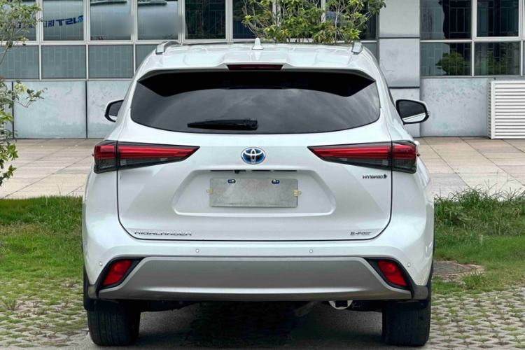 Used Toyota Highlander 2022 Dual-Engine 2.5L Four-Wheel Drive Prestige Version 7 Seats Exterior 5