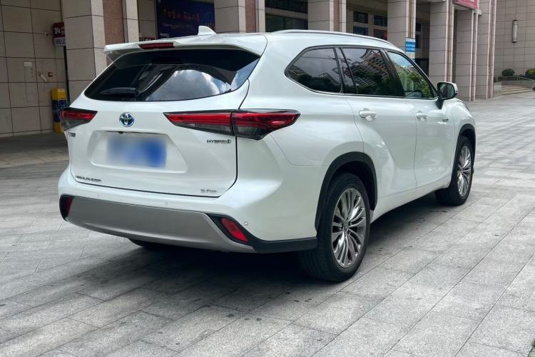Used Toyota Highlander 2022 Dual-Engine 2.5L Four-Wheel Drive Prestige Version 7 Seats Exterior 5