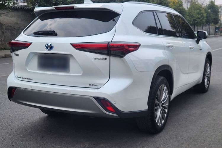 Used Toyota Highlander 2022 Dual-Engine 2.5L Four-Wheel Drive Prestige Version 7 Seats Exterior 6