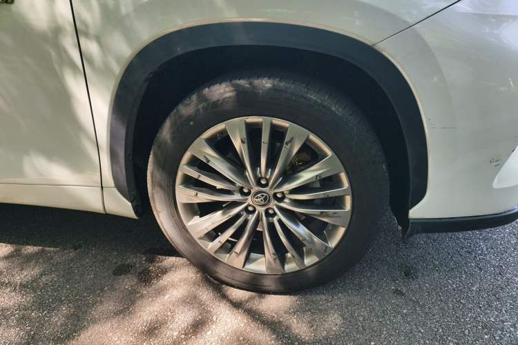Used Toyota Highlander 2022 Dual-Engine 2.5L Four-Wheel Drive Supreme Edition 7-Seater Exterior 7
