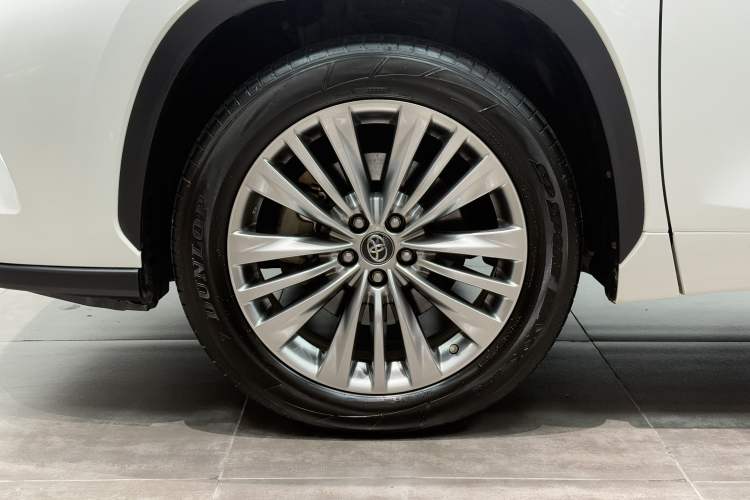 Used Toyota Highlander 2022 Dual-Engine 2.5L Four-Wheel Drive Prestige Version 7 Seats Exterior 9