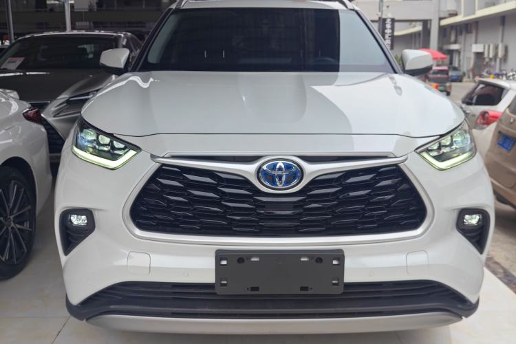 Used Toyota Highlander 2022 Dual-Engine 2.5L Four-Wheel Drive Prestige Version 7 Seats Front