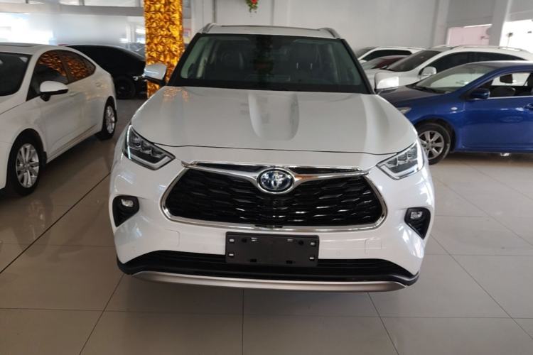 Used Toyota Highlander 2022 Dual-Engine 2.5L Four-Wheel Drive Prestige Version 7 Seats Front
