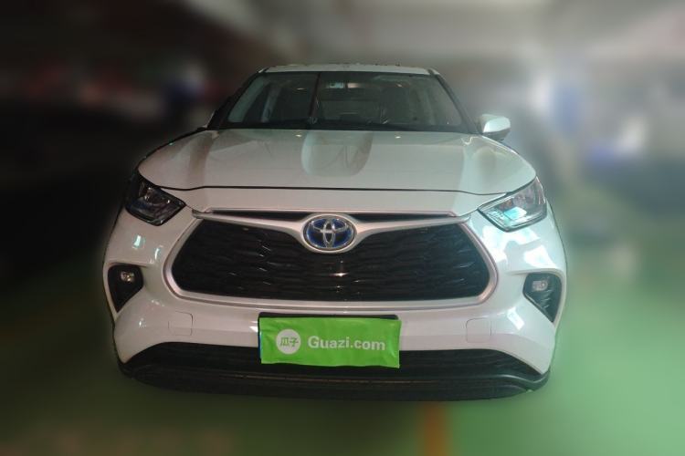 Used Toyota Highlander 2022 Dual-Engine 2.5L 4x4 Elite Edition 7-Seater Front