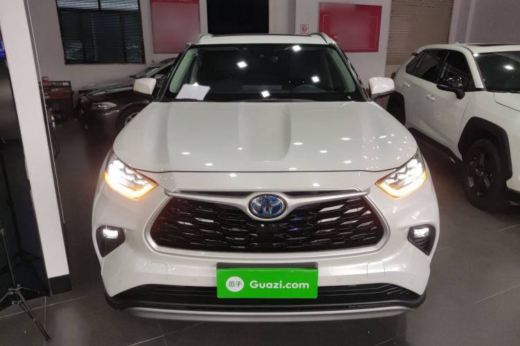 Used Toyota Highlander 2022 Dual-Engine 2.5L Four-Wheel Drive Prestige Version 7 Seats Front