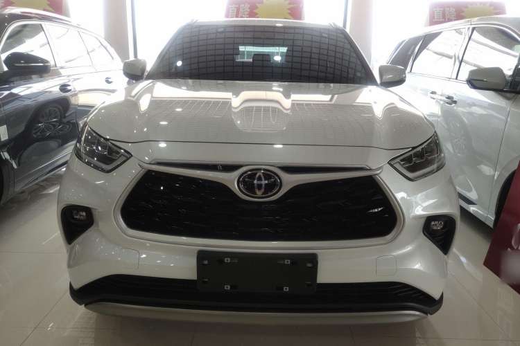 Used Toyota Highlander 2022 380T 4x4 Luxury Edition 7 Seats Front