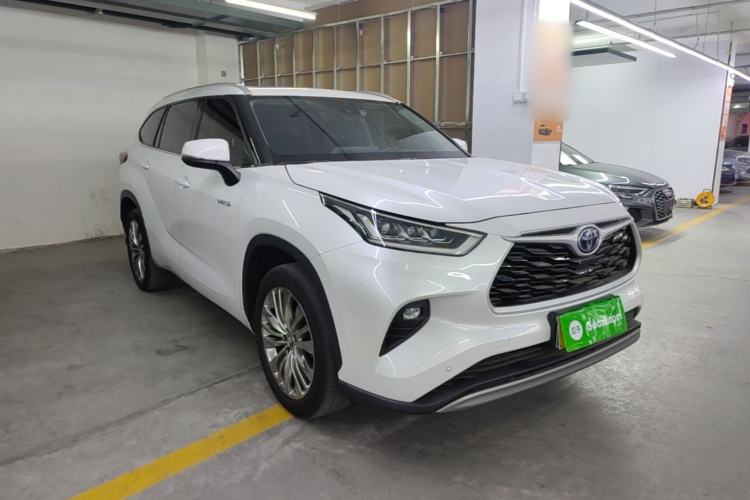 Used Toyota Highlander 2022 Dual-Engine 2.5L Four-Wheel Drive Prestige Version 7 Seats Front Right 45 Deg