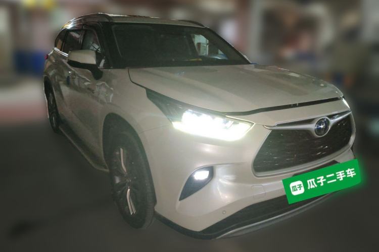 Used Toyota Highlander 2022 Dual-Engine 2.5L Four-Wheel Drive Prestige Version 7 Seats Front Right 45 Deg