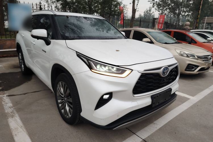 Used Toyota Highlander 2022 Dual-Engine 2.5L Four-Wheel Drive Prestige Version 7 Seats Front Right 45 Deg