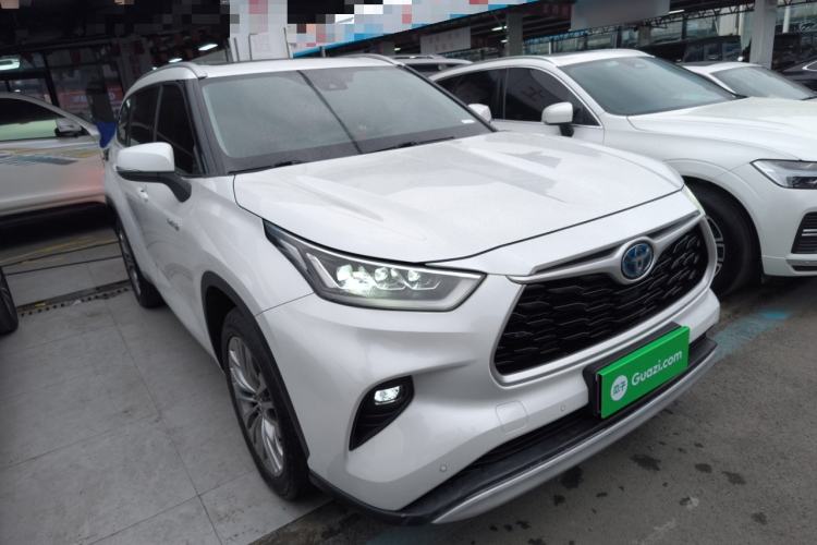 Used Toyota Highlander 2022 Dual-Engine 2.5L Four-Wheel Drive Prestige Version 7 Seats Front Right 45 Deg