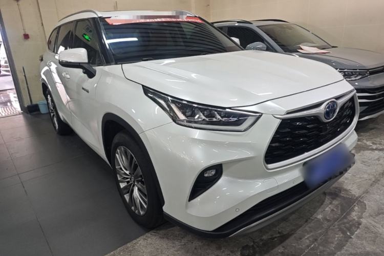 Used Toyota Highlander 2022 Dual-Engine 2.5L Four-Wheel Drive Prestige Version 7 Seats Front Right 45 Deg