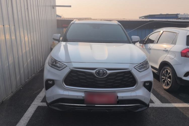 Used Toyota Highlander 2022 Dual-Engine 2.5L Four-Wheel Drive Prestige Version 7 Seats Front