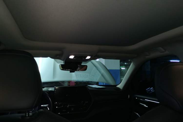 Used Toyota Highlander 2022 Dual-Engine 2.5L Four-Wheel Drive Supreme Edition 7-Seater Headliner