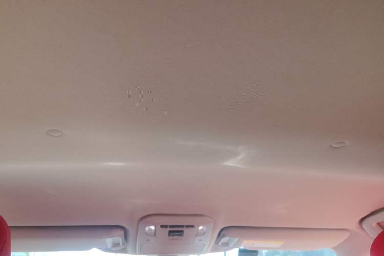 Used Toyota Highlander 2022 Dual-Engine 2.5L 4x4 Elite Edition 7-Seater Headliner