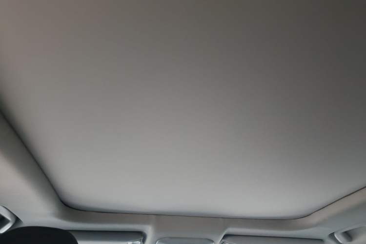 Used Toyota Highlander 2022 Dual-Engine 2.5L Four-Wheel Drive Prestige Version 7 Seats Headliner