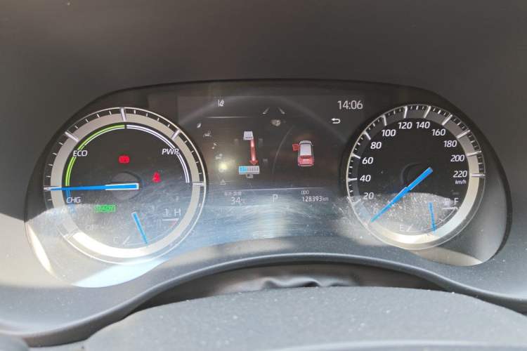 Used Toyota Highlander 2022 Dual-Engine 2.5L Four-Wheel Drive Prestige Version 7 Seats Instrument Cluster